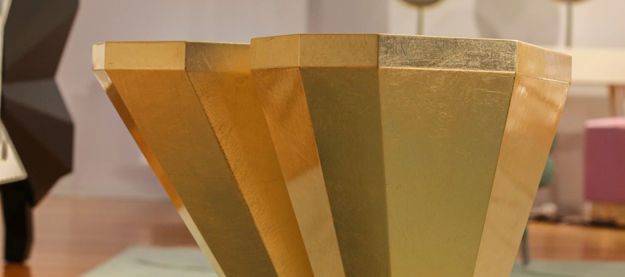 Queen Heart Medium Table handcrafted luxury side table with heart-shaped base and contemporary design in gold or silver leaf finishes