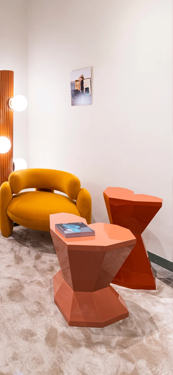 Queen Heart Medium Table handcrafted luxury side table with heart-shaped base and contemporary design in gold or silver leaf finishes